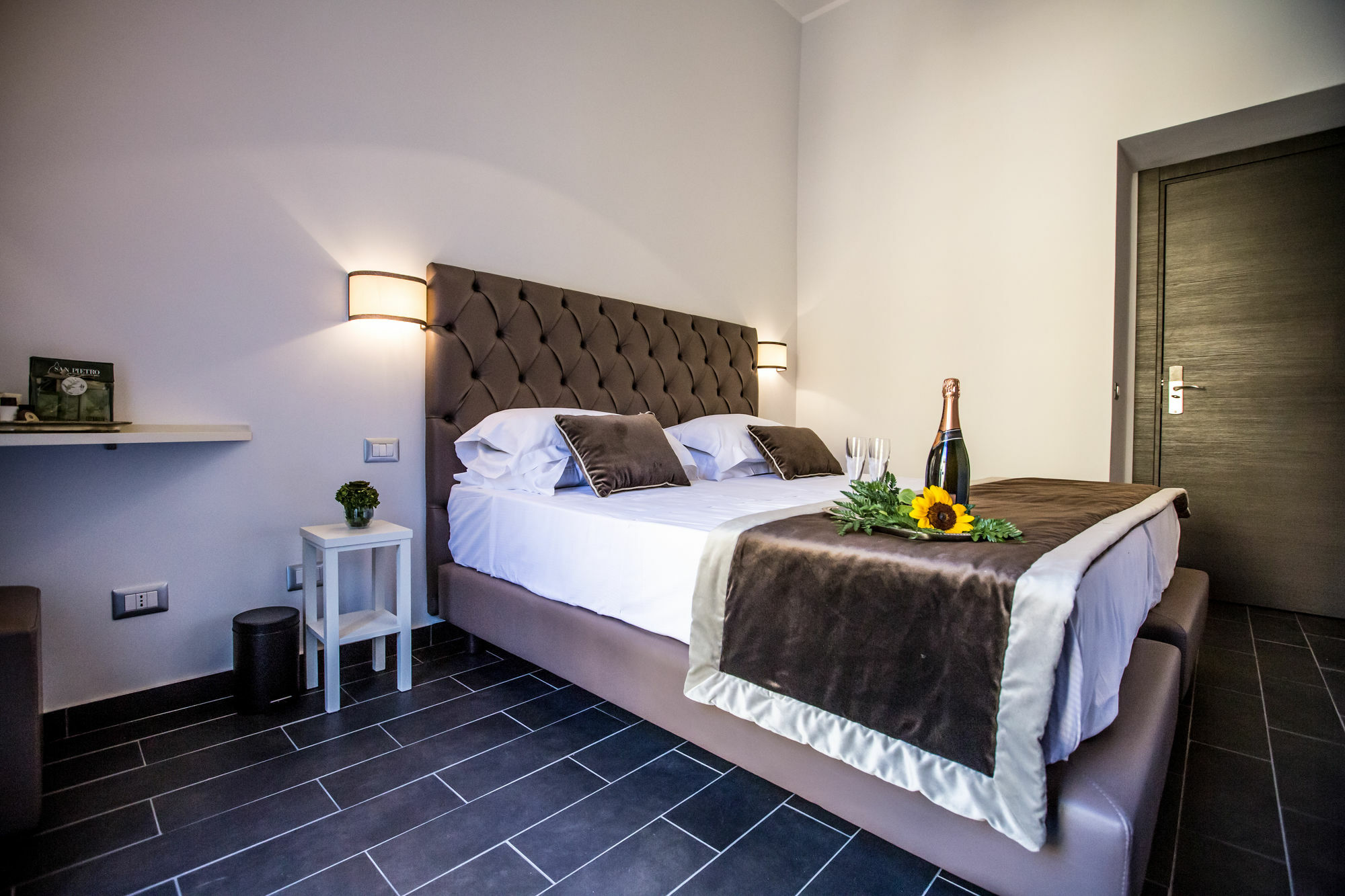 San Pietro Leisure And Luxury Hotell Roma Eksteriør bilde