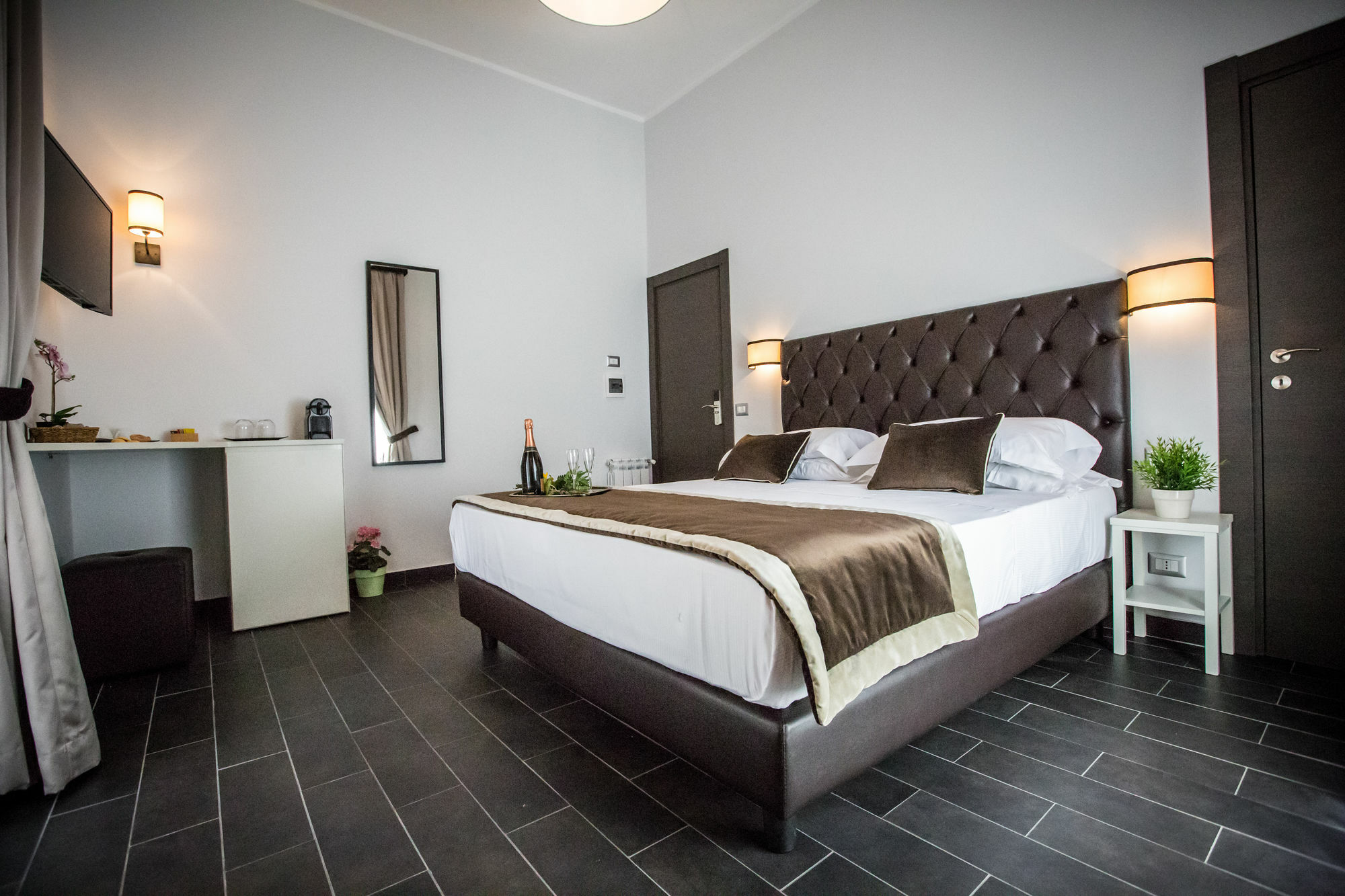 San Pietro Leisure And Luxury Hotell Roma Eksteriør bilde